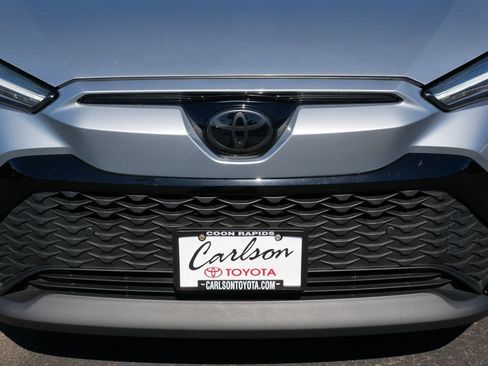 Used 2024 Toyota Corolla Cross AWD Hybrid w/ Convenience Package image 9