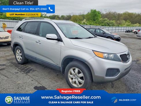 Used 2012 Kia Sorento LX w/ Third Row Pkg AWD/4WD image 5