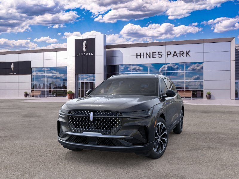 New 2026 Lincoln Nautilus Reserve AWD/4WD image 2