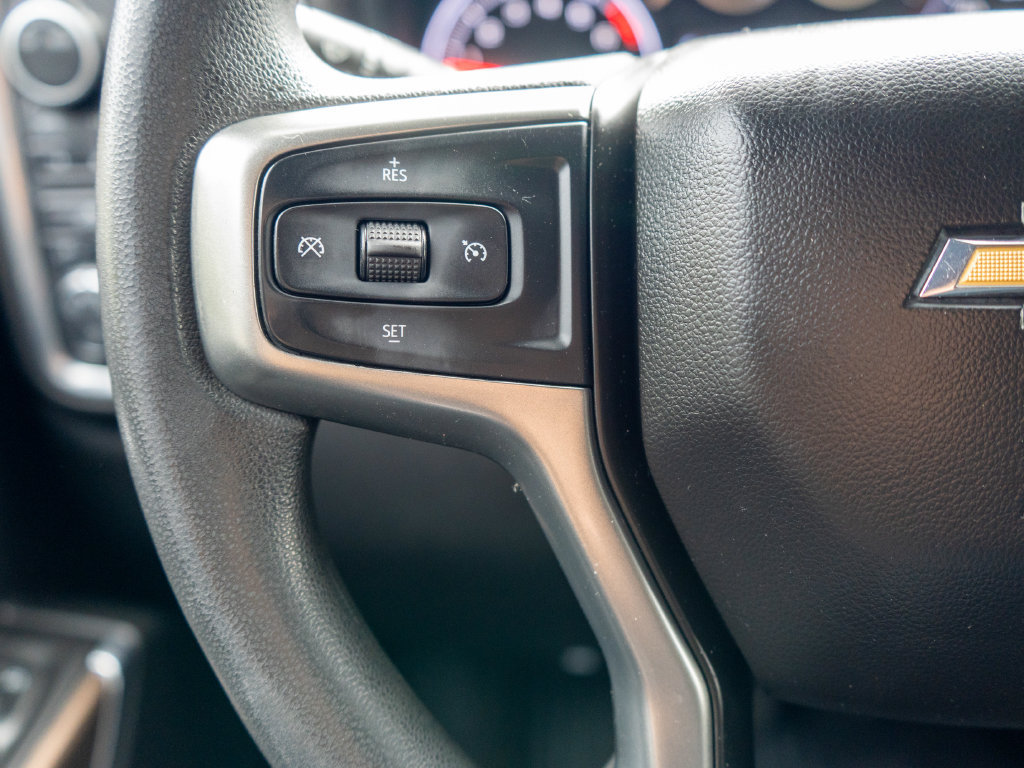 Used 2020 Chevrolet Silverado 1500 LT w/ Trailering Package AWD/4WD image 19