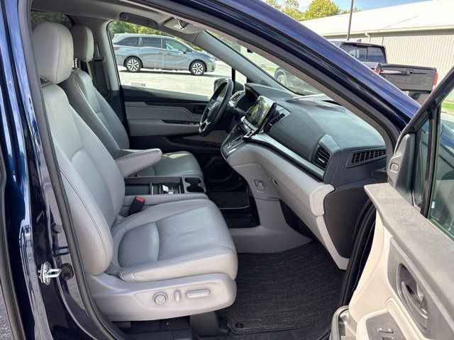 Used 2024 Honda Odyssey EX-L image 13