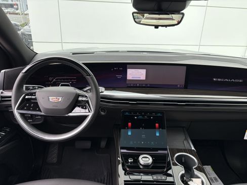 New 2026 Cadillac Escalade Luxury AWD/4WD image 22