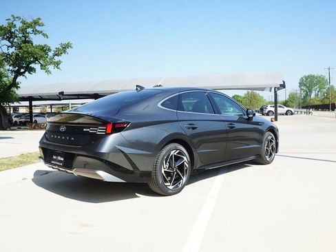 New 2026 Hyundai Sonata SEL FWD image 8
