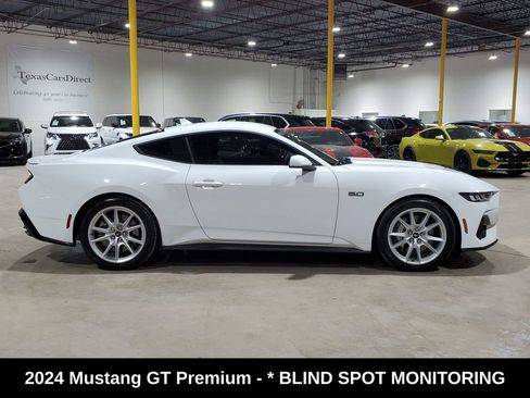 Used 2024 Ford Mustang GT Premium RWD image 5