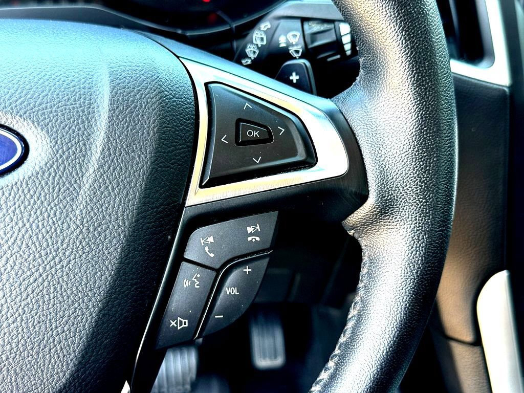 Used 2022 Ford Edge SEL w/ Convenience Package AWD/4WD image 15
