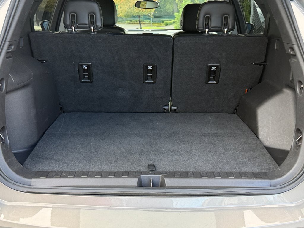Used 2019 Chevrolet Equinox Premier AWD/4WD image 23