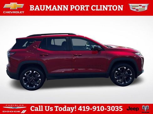 Used 2025 Chevrolet Equinox RS w/ Safety and Technology Package AWD/4WD image 10
