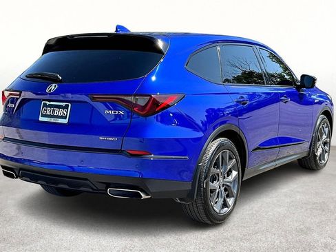 Used 2023 Acura MDX A-Spec image 2