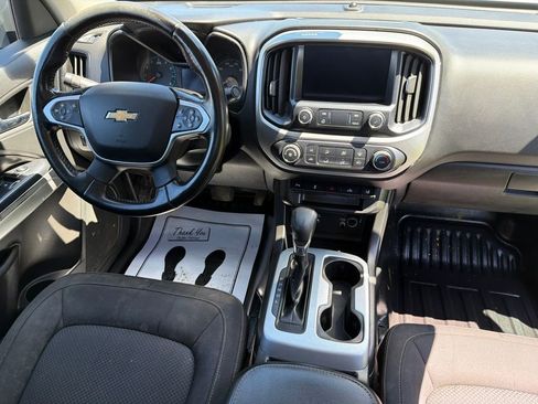 Used 2022 Chevrolet Colorado LT w/ Fleet Safety Package AWD/4WD image 10