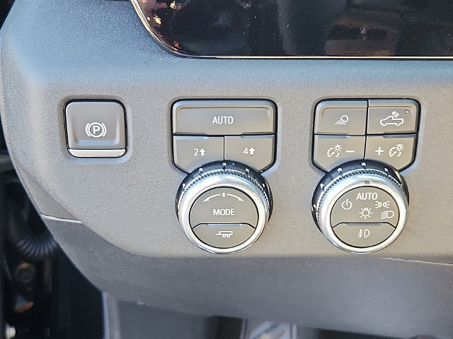 New 2026 GMC Sierra 1500 Elevation w/ Elevation Premium Package AWD/4WD image 17