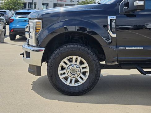 Used 2018 Ford F250 XLT w/ XLT Value Package AWD/4WD image 10