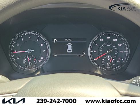 Used 2023 Hyundai Santa Fe SE w/ Cargo Package AWD/4WD image 26