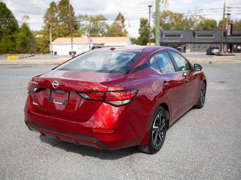 Used 2024 Nissan Sentra SV image 5