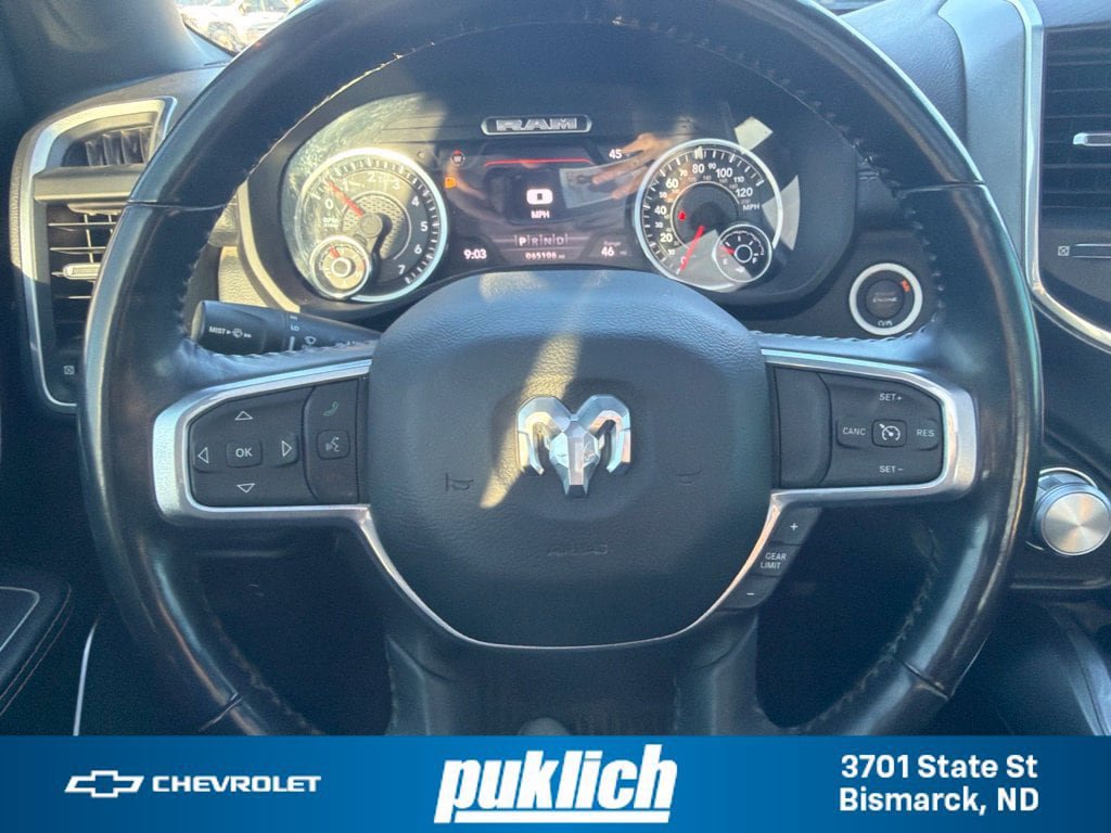 Used 2023 RAM 1500 Laramie AWD/4WD image 7