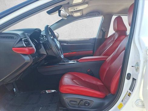 Used 2020 Toyota Camry XSE w/ Carpet Mat Package image 16