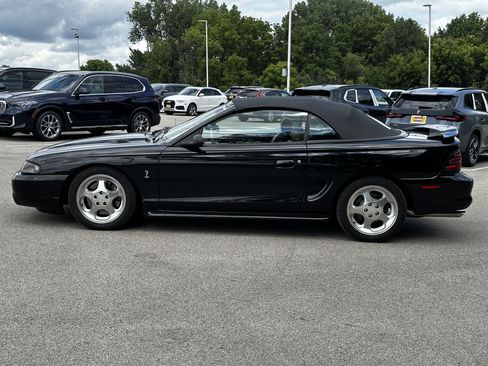 Used 1995 Ford Mustang GT RWD image 29