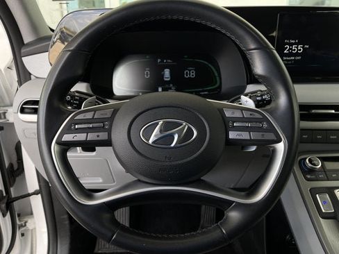 Used 2025 Hyundai Palisade SEL AWD/4WD image 16