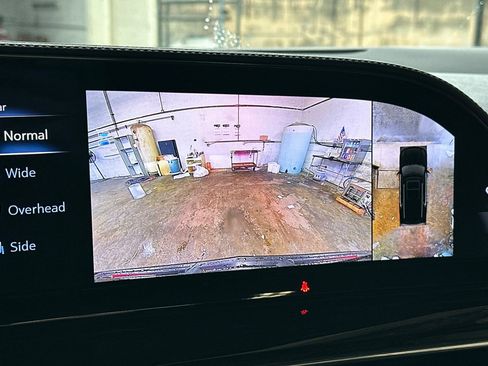 Certified 2023 Cadillac Escalade ESV Premium Luxury w/ Performance Package image 29