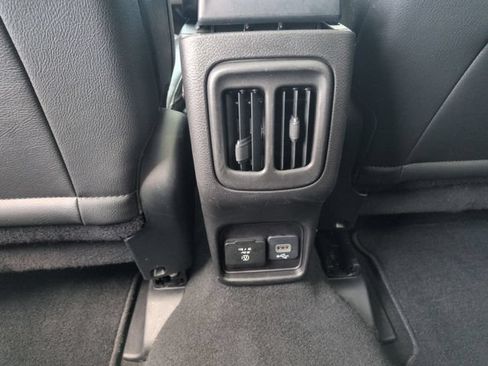 Used 2020 Jeep Compass Limited AWD/4WD image 24