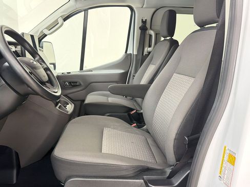 Used 2024 Ford Transit 350 XLT RWD image 5