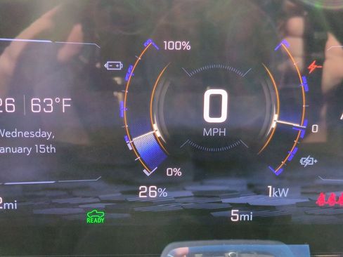 New 2025 Chevrolet Silverado EV RST image 12