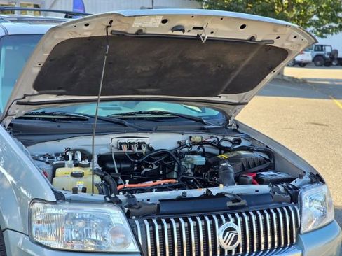 Used 2006 Mercury Mariner Hybrid image 37