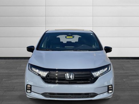 Used 2023 Honda Odyssey Sport image 8