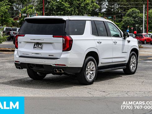 Used 2025 GMC Yukon Denali AWD/4WD image 6