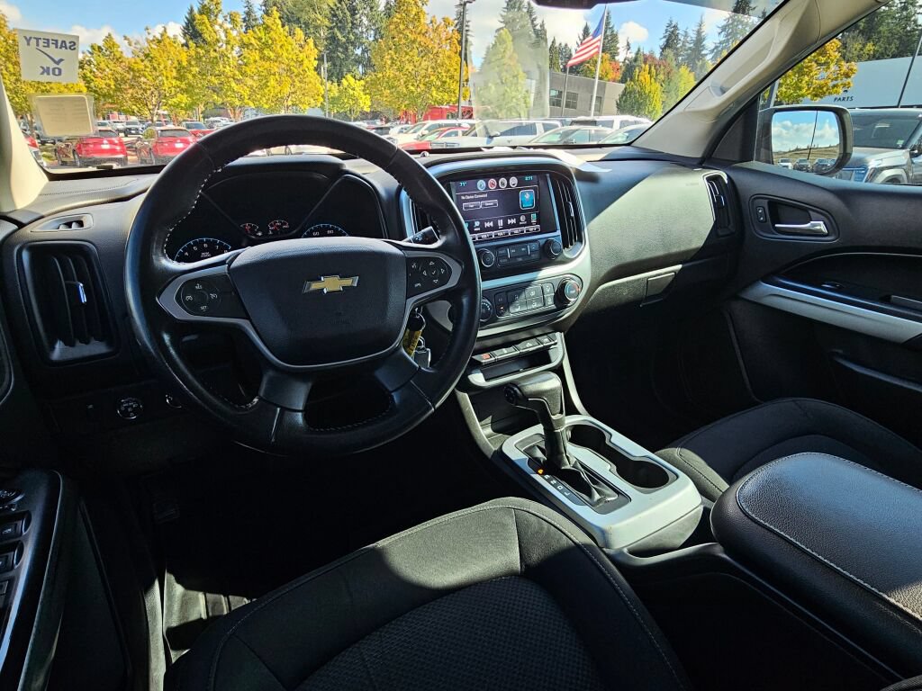 Used 2017 Chevrolet Colorado LT w/ LT Convenience Package AWD/4WD image 9