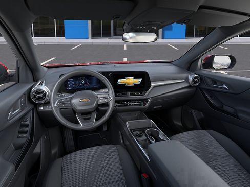 New 2026 Chevrolet Equinox LT AWD/4WD image 15