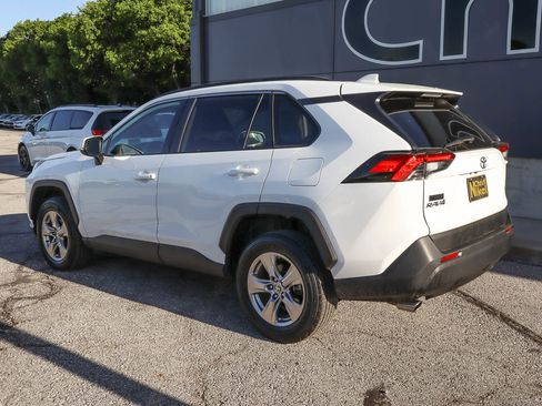 Used 2024 Toyota RAV4 XLE FWD image 6
