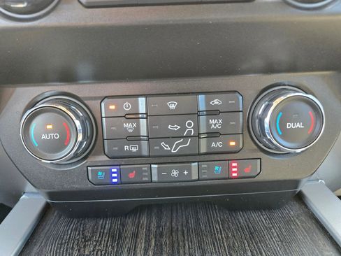 Used 2021 Ford F250 Lariat w/ Chrome Package image 30