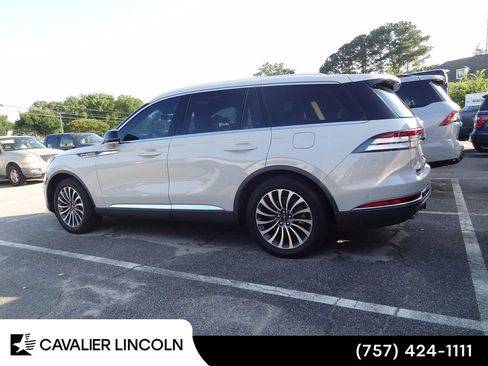 Used 2022 Lincoln Aviator Reserve w/ Equipment Group 201A RWD image 5