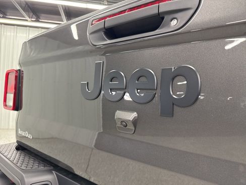 New 2026 Jeep Gladiator Sport AWD/4WD image 7