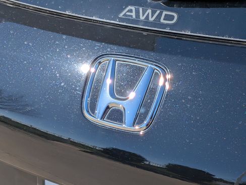 Used 2025 Honda HR-V Sport image 27
