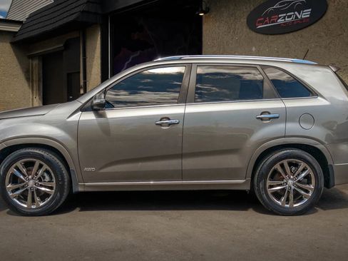 Used 2015 Kia Sorento SX AWD/4WD image 6