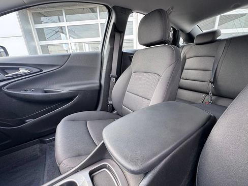 Used 2020 Chevrolet Malibu LS FWD image 17