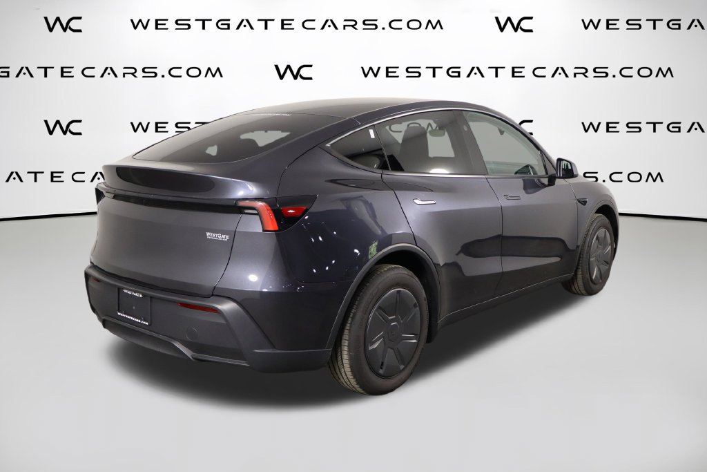 Used 2026 Tesla Model Y 2WD image 54