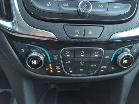 Used 2023 Chevrolet Equinox Premier image 26