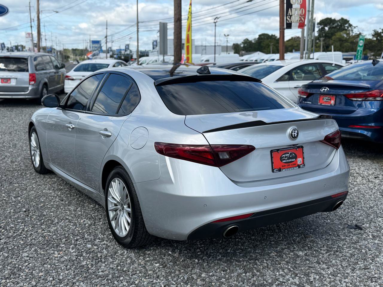 Used 2019 Alfa Romeo Giulia AWD image 6