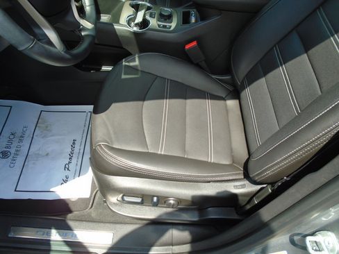 Used 2023 GMC Terrain Denali w/ Denali Premium Package AWD/4WD image 53