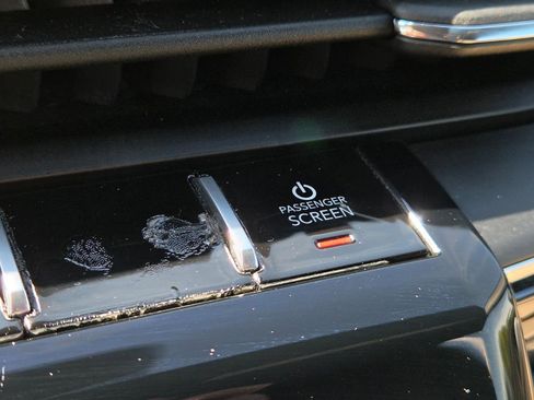 Used 2023 Jeep Grand Cherokee 4WD 4xe image 79