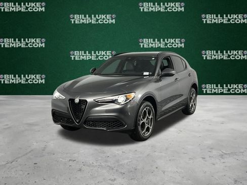 Used 2022 Alfa Romeo Stelvio Sprint image 9