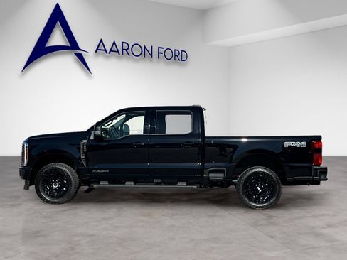 New 2026 Ford F250 Lariat w/ Black Appearance Package image 2