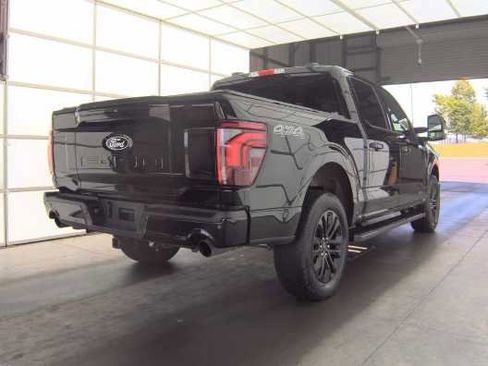 Used 2025 Ford F150 Lariat w/ Equipment Group 501A Mid AWD/4WD image 5
