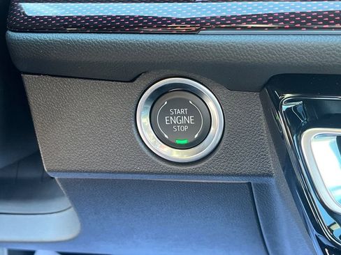 New 2026 Chevrolet Traverse RS w/ LPO, Floor Liner Package image 10