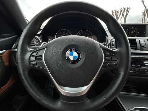 Used 2017 BMW 430i xDrive Convertible image 27