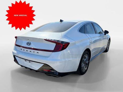 Certified 2021 Hyundai Sonata SEL w/ Preferred Accessory Package image 3
