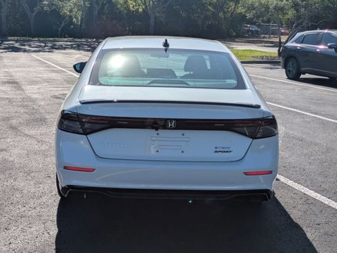Used 2024 Honda Accord Sport image 7