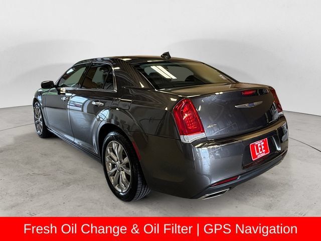 Used 2020 Chrysler 300 Limited AWD/4WD image 3